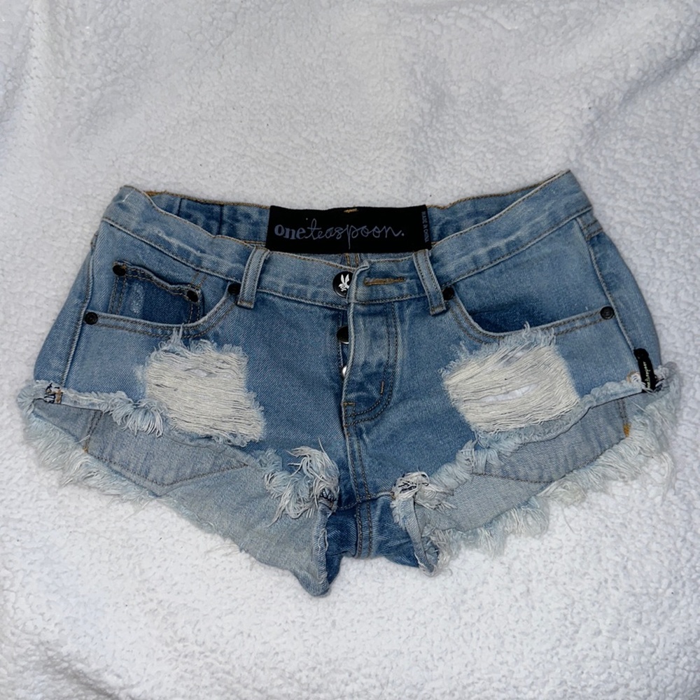 One teaspoon shorts